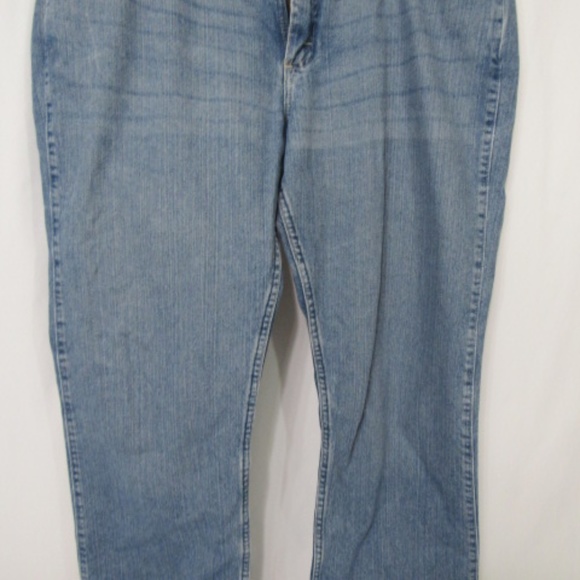 Wrangler Cool Vantage FR Straight Distressed Wash Blue Jeans - Picture 2 of 14